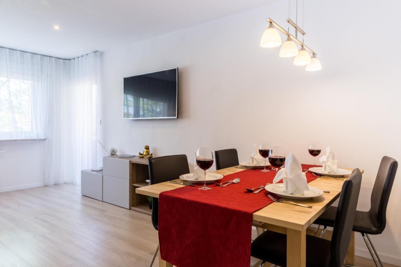 Apartment Eastside Mit 3 Zimmern Fur Bis Zu 5 Personen Mit Balkon Фридрихсхафен Экстерьер фото