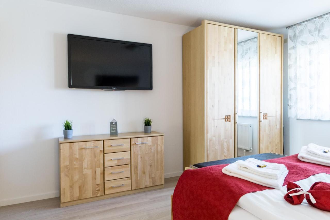 Apartment Eastside Mit 3 Zimmern Fur Bis Zu 5 Personen Mit Balkon Фридрихсхафен Экстерьер фото